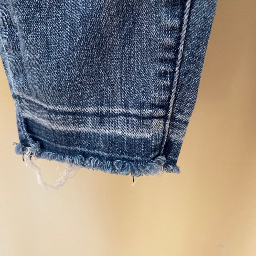 Vintage Rip and Repair Bullhead Jeans - Picture 4 of 8